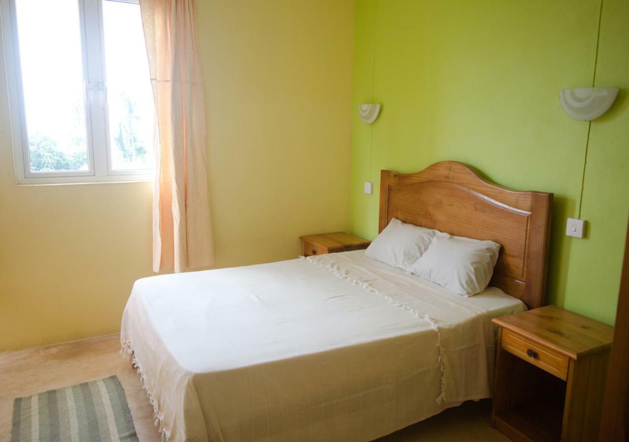 Le Rosier Hotel Trou d'Eau Douce Luaran gambar